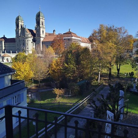 Apartment Meinradsberg Mit Balkon Einsiedeln Eksteriør billede